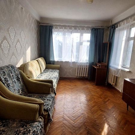 2х к кв на 4-5 человек метро Васильковская Київ Екстер'єр фото